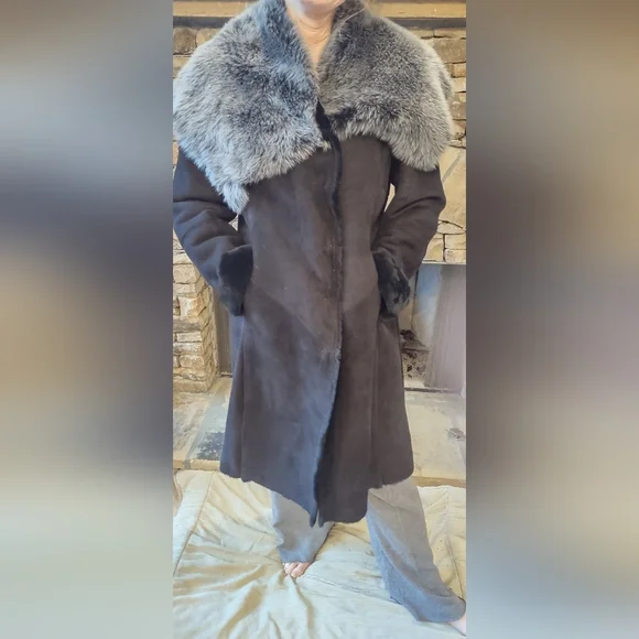 Shearling coat by Badgley Mischka couture black suede coat shearling, nwt - Picture 2 of 13